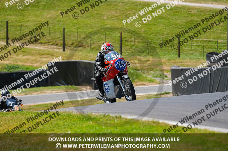 cadwell park;cadwell park photographs;cadwell trackday photographs;enduro digital images;event digital images;eventdigitalimages;peter wileman photography;racing digital images;trackday digital images;trackday photos
